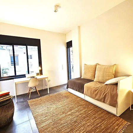 An Elegant Apartment At The Foot Of The Acropolis Athens Exterior photo